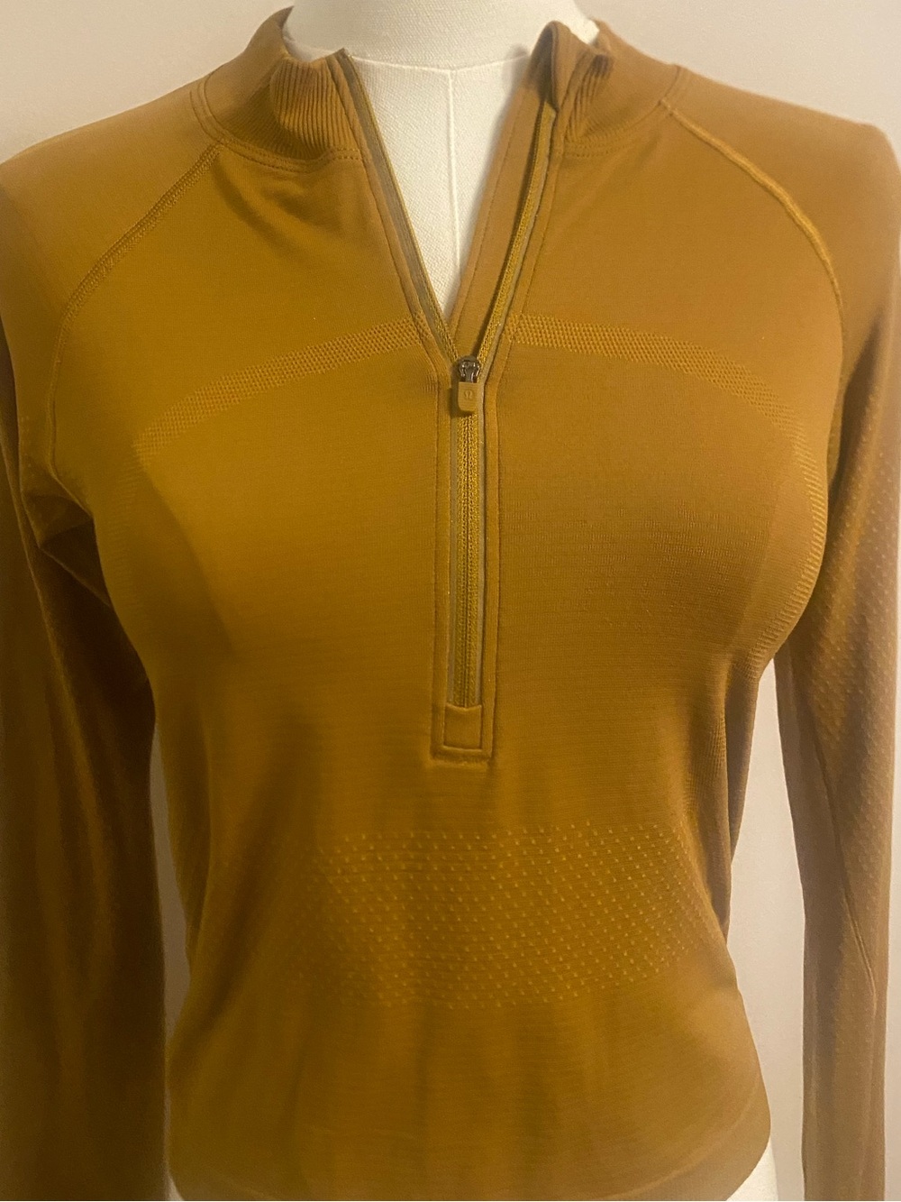 Women's Long-Sleeve Half-Zip Lululemon - Mustard Sz xs